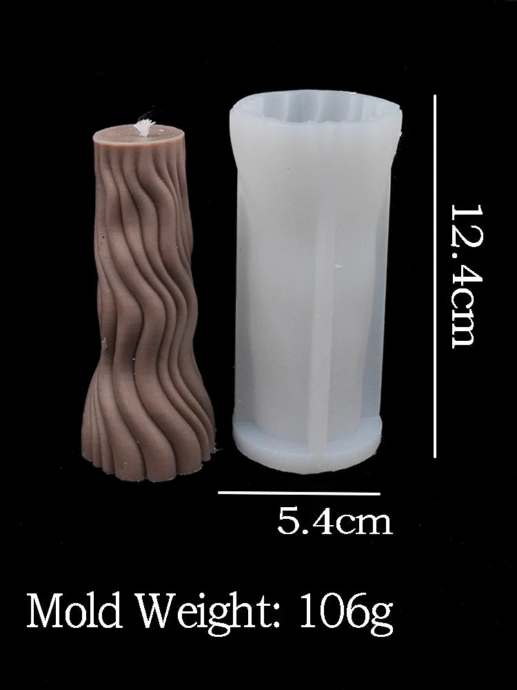 Wavy Stripe Silicone Candle Mold – Elegant DIY Twisted Pillar Candlestick Maker