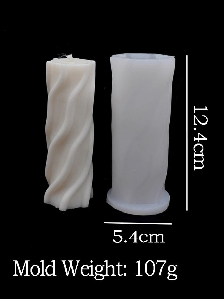 Wavy Stripe Silicone Candle Mold – Elegant DIY Twisted Pillar Candlestick Maker