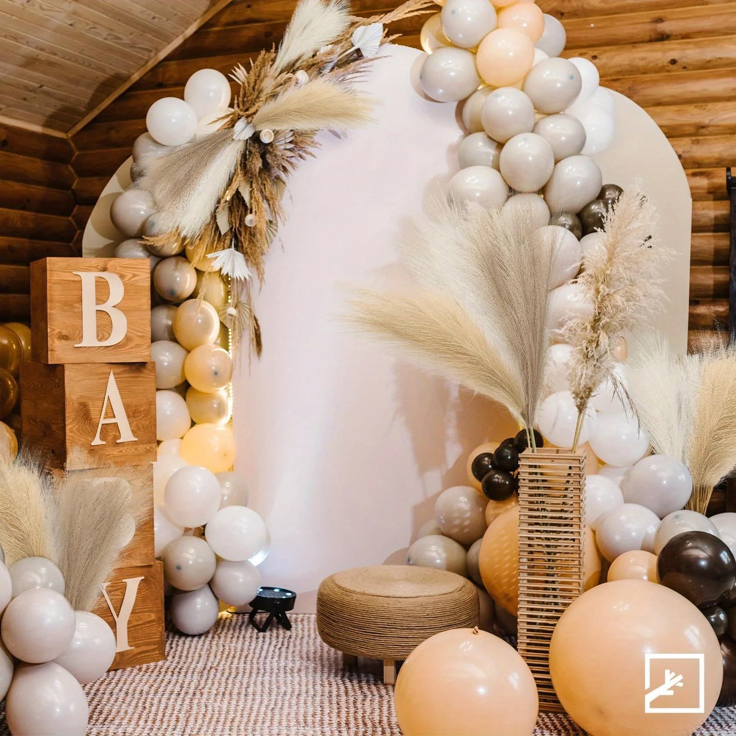 6PCS Artificial Pampas Grass – Fluffy Faux Reed Bouquet for Home, Wedding & Event Décor (Multiple Colors)